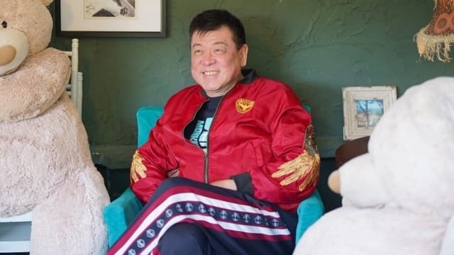 凌晨在房间摔倒两次　孙德荣撞到肋骨、尾椎骨