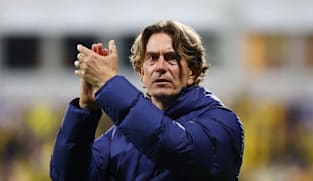 Frank lauds Tottenham's comeback ability, but would rather lead