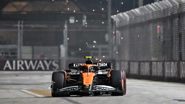 F1新加坡大奖赛：麦凯伦车队诺里斯在第二场练习赛中领先