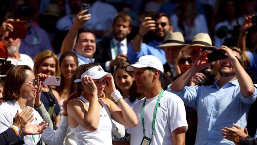 Rybakina's former coach Vukov cleared to return from WTA ban