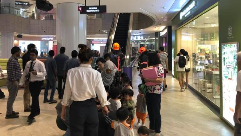 Fire breaks out at food court in Century Square mall, 4,000 people evacuated