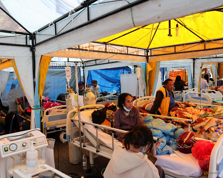 Search for Indonesia quake victims underway on Independence Day Search for Indonesia quake victims underway on Independence Day