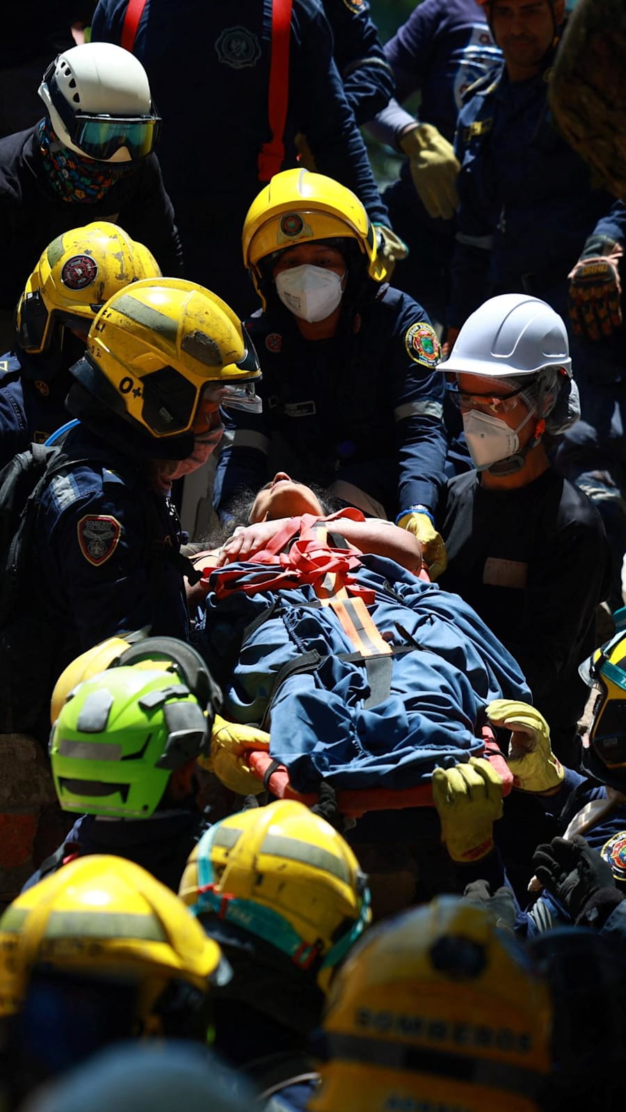Colombia races to find survivors after deadly earthquake