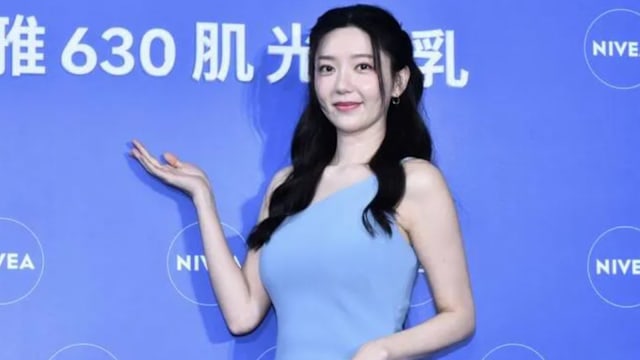 郭雪芙暴瘦露面，曝和外国男友分手近1年