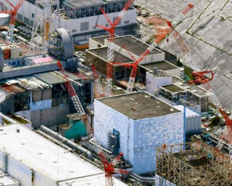 Water leaks indicate new damage at Fukushima nuclear plant