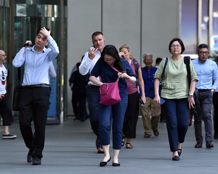  NTUC, SNEF call for transition support package for retrenched workers