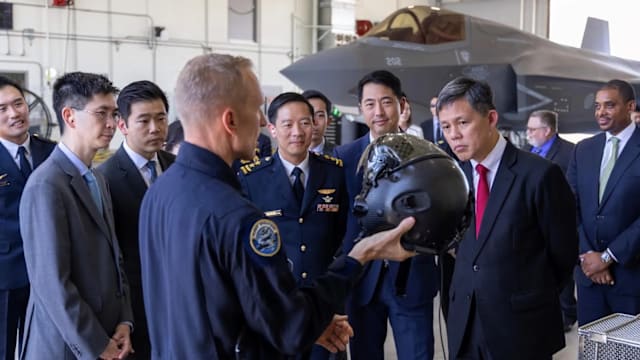 我国重申向美购买20架F-35战机承诺 首架料明年底交付