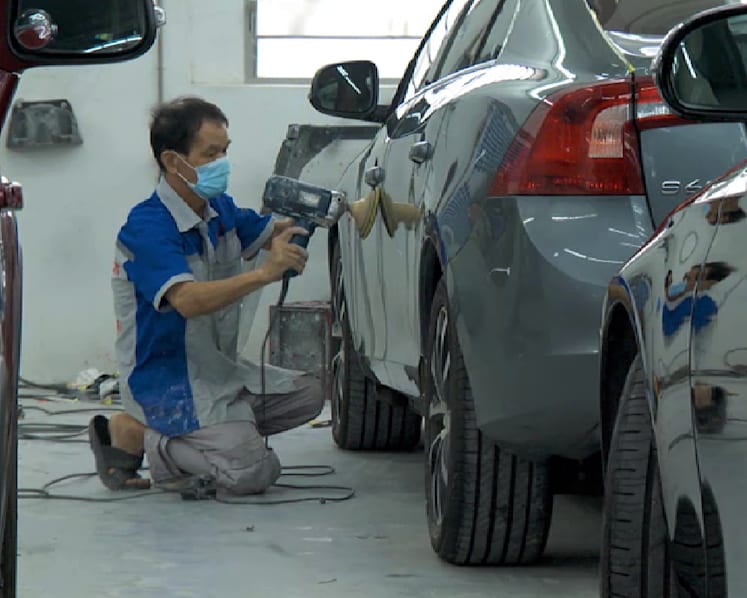 More owners hold on to older cars, spend more to maintain them amid high COE prices