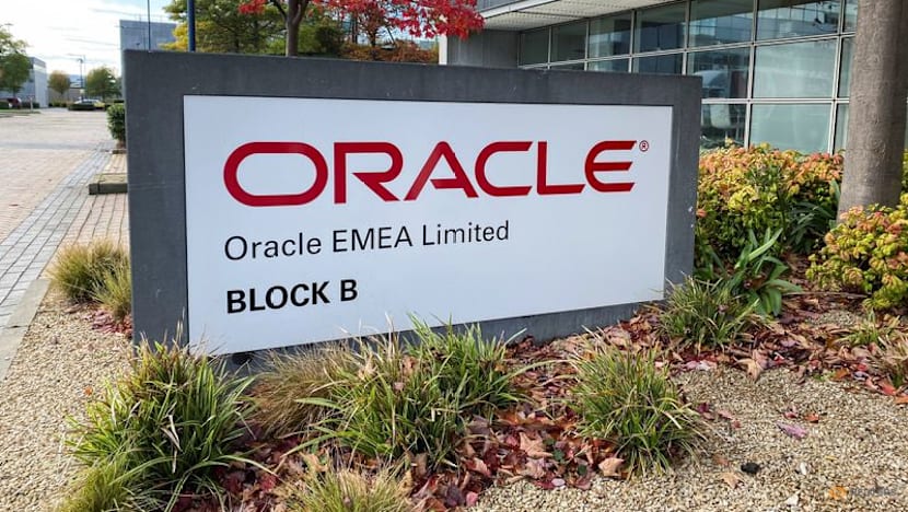 Oracle shares jump on $500 billion cloud revenue prospects
