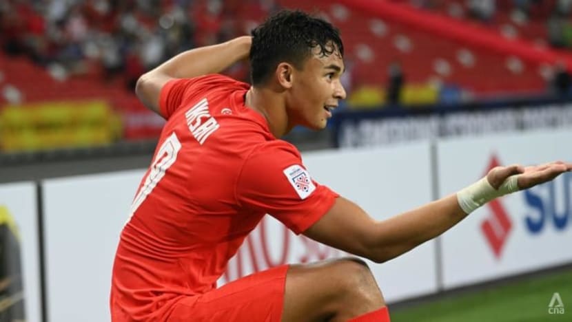 S'pura menang bergaya 3-0 ke atas Myanmar di AFF Piala Suzuki S'pura menang bergaya 3-0 ke atas Myanmar di AFF Piala Suzuki