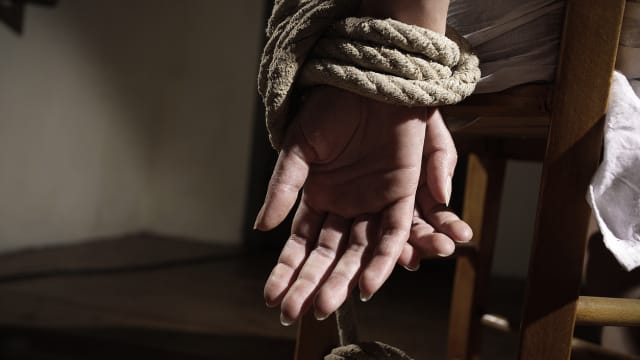 马国多部门合作对付卖猪仔集团 逮捕四男两女
