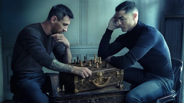 Louis Vuitton太神！邀来梅西、C罗同框下棋，赞数破3000万