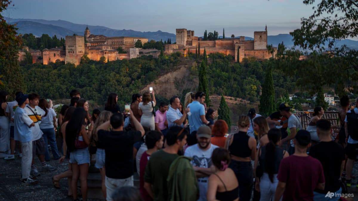 Spain's Granada closes iconic Alhambra as new quake hits