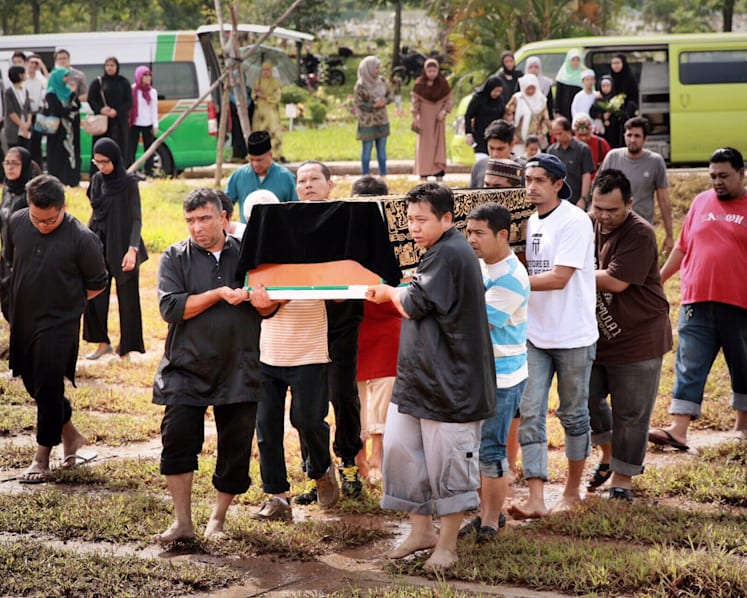 Sabah quake: Across S'pore, families mourn their loved ones