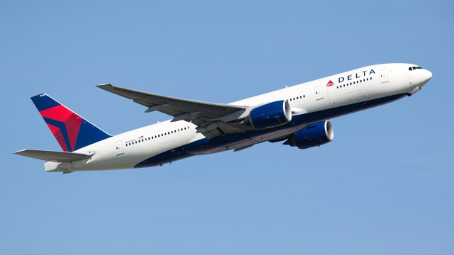 飞机餐被发现变质 达美航空急降纽约