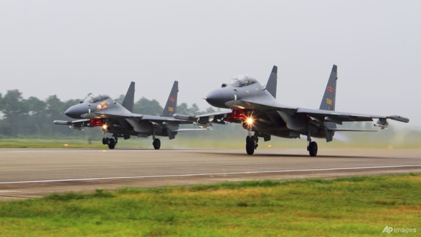 Taiwan reports Chinese 'combat patrol' after Beijing slams US arms deal Taiwan reports Chinese 'combat patrol' after Beijing slams US arms deal
