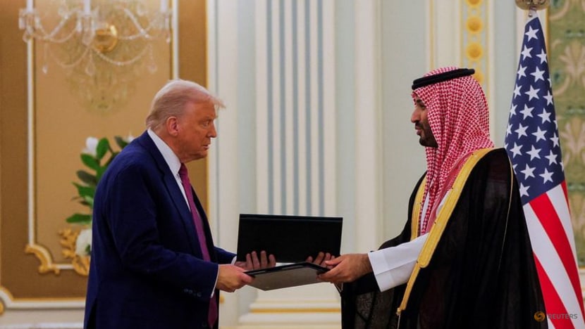 US agrees to sell Saudi Arabia US$142 billion arms package US agrees to sell Saudi Arabia US$142 billion arms package