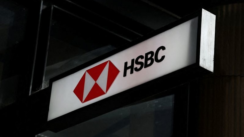 HSBC resumes buyback after big profit jump in first half