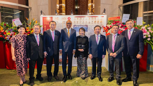 庆祝创立180周年 义安公司捐赠180万元给总统挑战