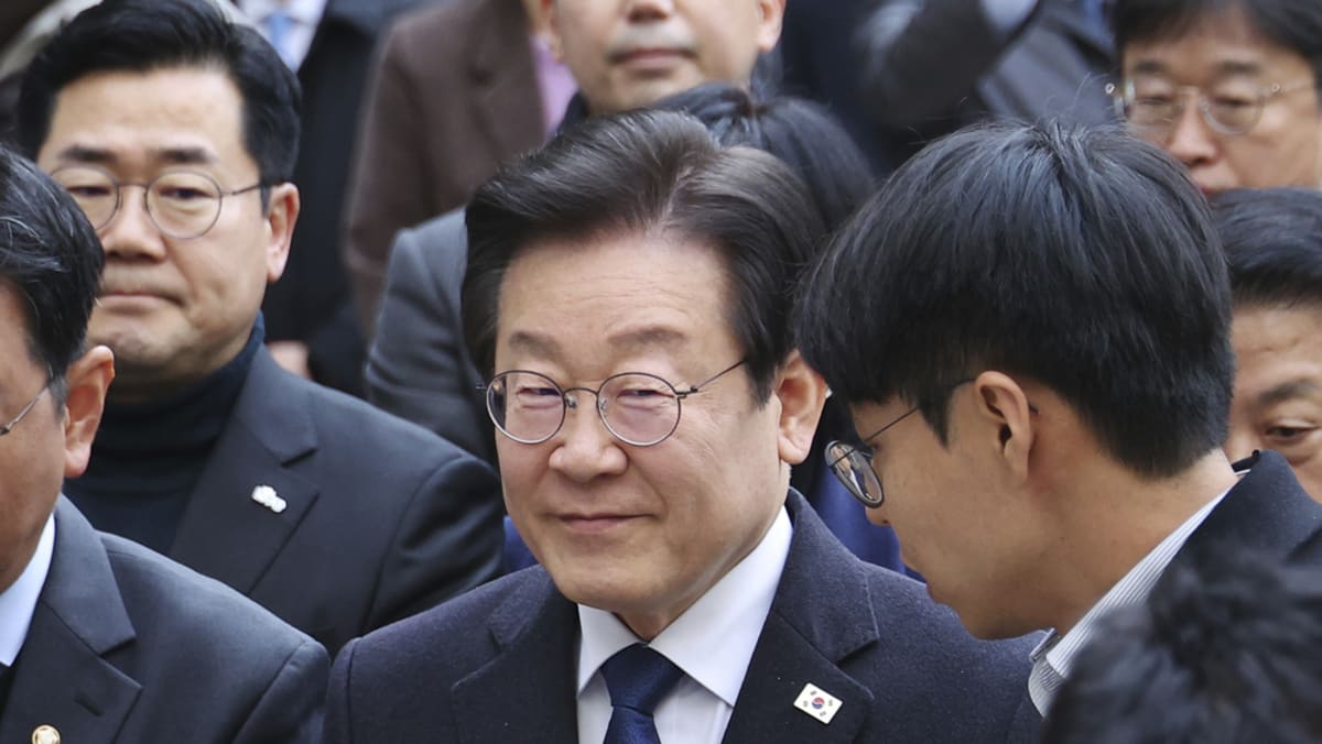 South Korean opposition leader cleared of forcing witness to commit