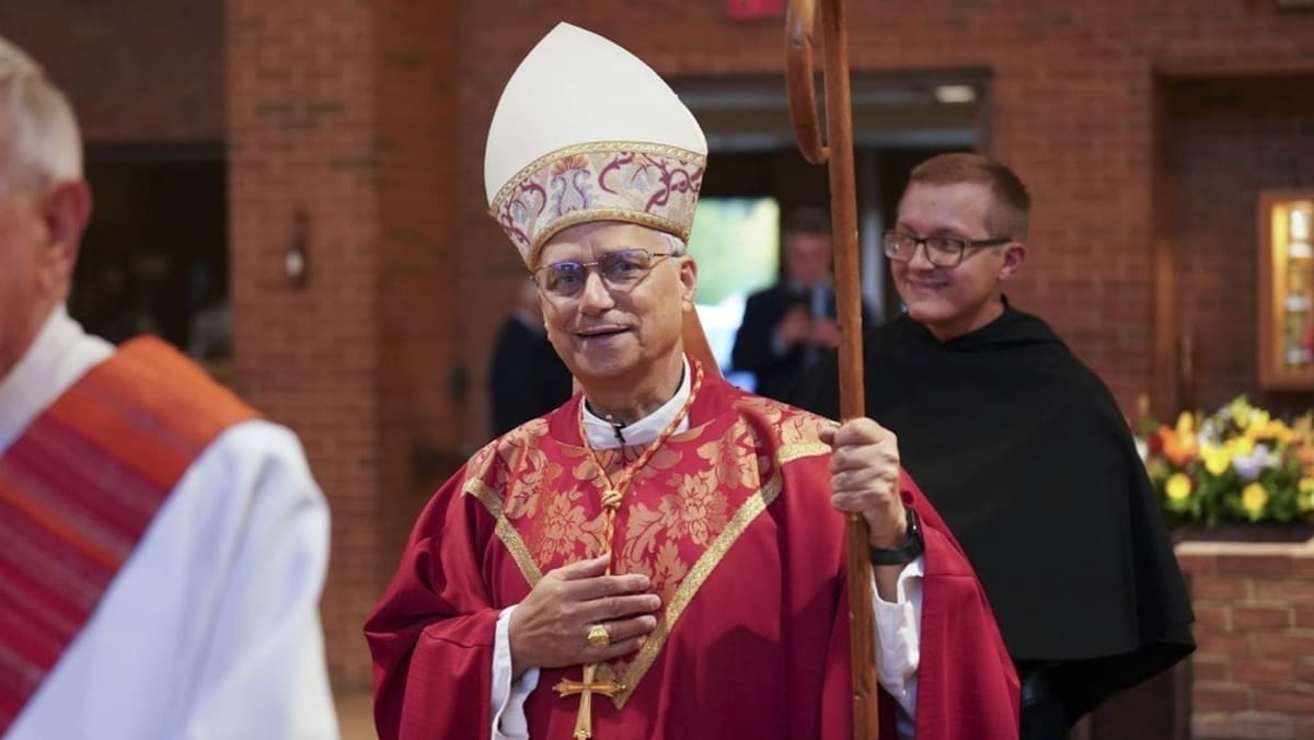 From Chicago to Chiclayo: Peruvian town hails adoptive son and pope