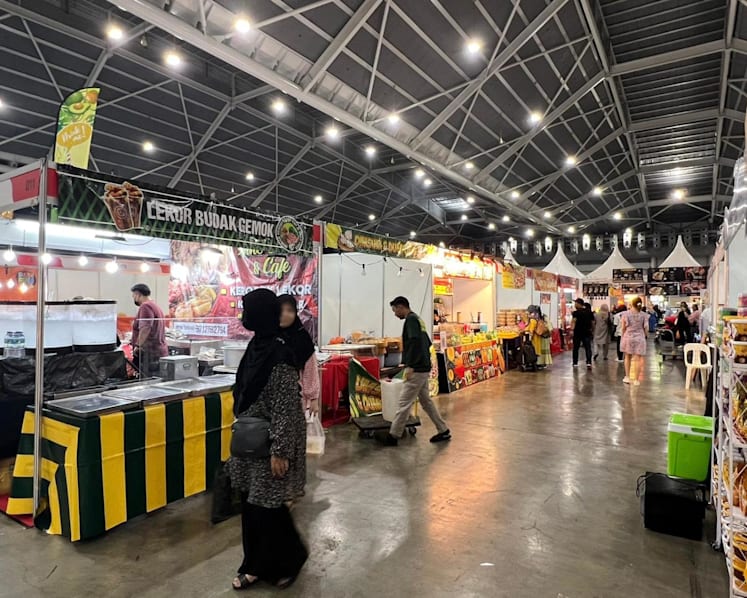 24 gerai makan, kendera saji di acara ‘Hari Raya Mega Sale 2023’ Singapura digantung kerana operasi tanpa lesen