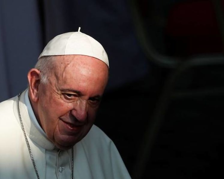 Pope commits to clean finances amid scandal in backyard