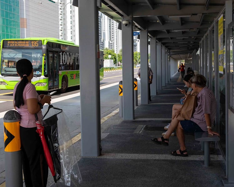 Video screens showing approaching buses may be installed at problematic stop opposite Parkway Parade