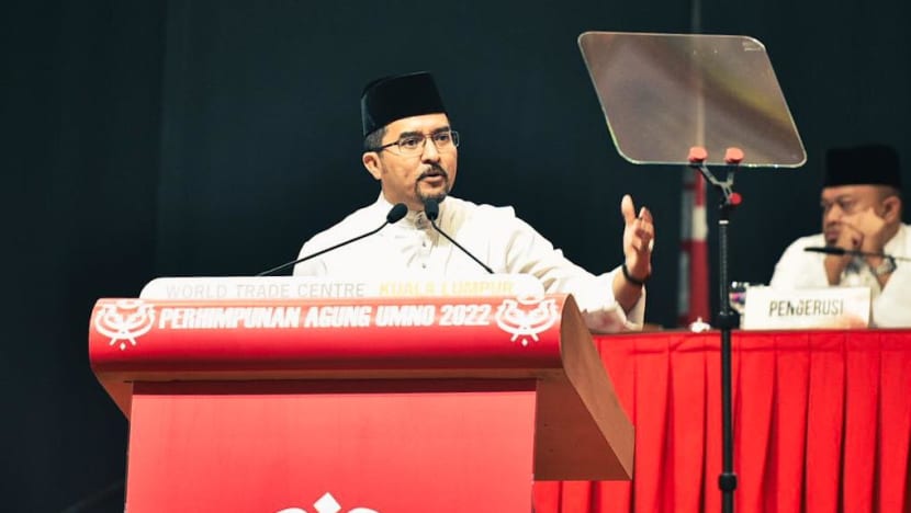 ‘Traitors’ should be removed, says UMNO youth chief at general assembly ‘Traitors’ should be removed, says UMNO youth chief at general assembly