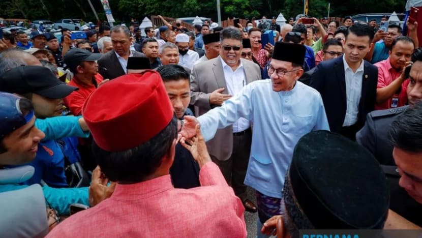 Keamanan di M'sia tarik minat pelabur besar, dedah PM Anwar Keamanan di M'sia tarik minat pelabur besar, dedah PM Anwar