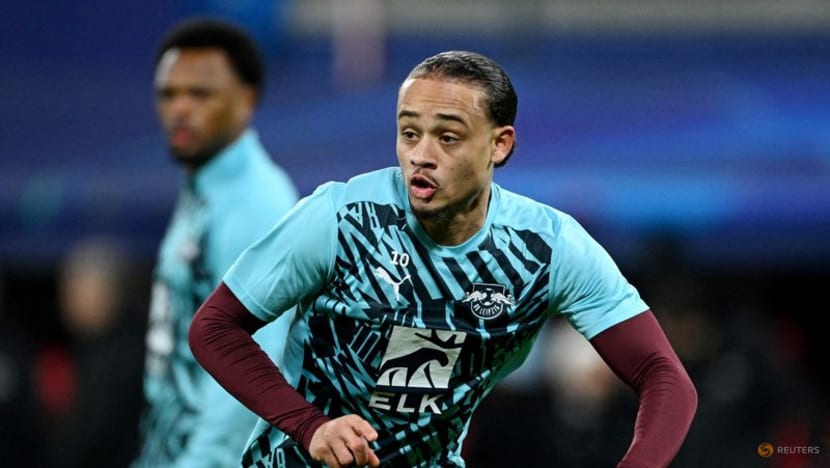 Simons makes Leipzig move permanent after 18-month loan from PSG