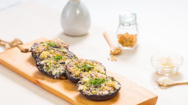 Bosch食谱：哈洛米和酿双孢蘑菇