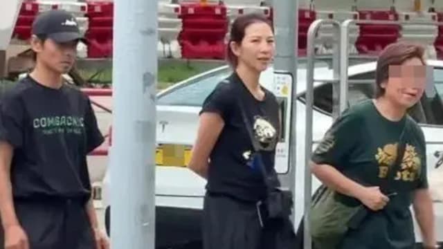 张晋心脏病发休养4个月，和蔡少芬外出，状态看似欠佳