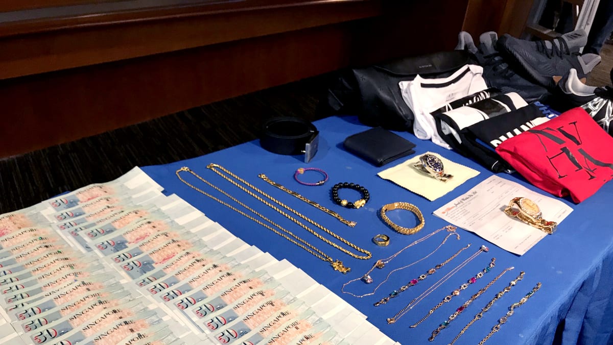 Man, 36, charged for robbing victim of S$365,000 cash in bitcoin scam -  TODAY