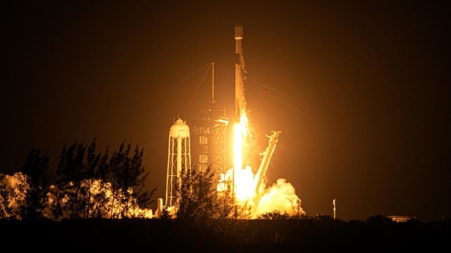 美日探索月球 民间登月器共乘SpaceX火箭升空