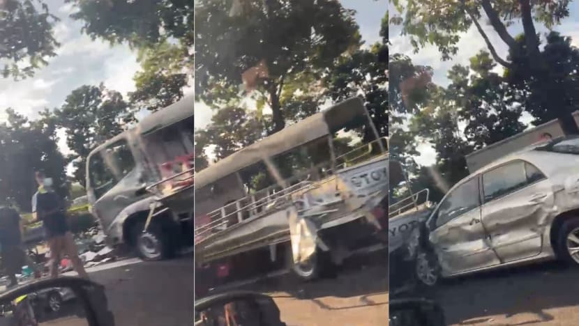 10 people taken to hospital after PIE accident involving 7 vehicles