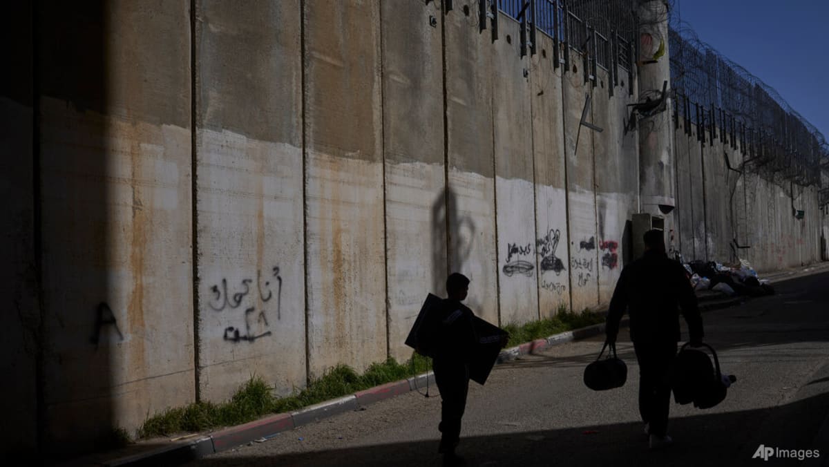 Israel accused of move expanding Jerusalem borders for first time since 1967