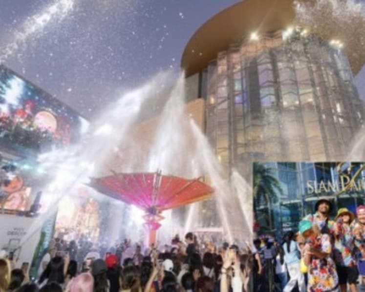 SIAM PARAGON Solidifies World-Class Success as the Global Songkran Destination