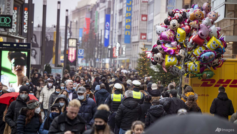 Germany tightens COVID-19 travel restrictions on UK Germany tightens COVID-19 travel restrictions on UK