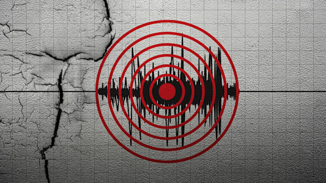 印尼东部外海发生7.7级强震 造成两人死亡