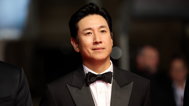 李善均调查文件外流　“Dispatch”遭警方没收电脑、手机
