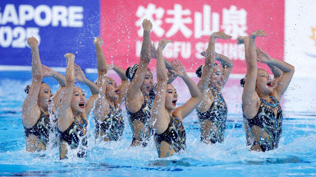 花泳团体技术自选无缘晋级 我国女队：仍有可改进地方