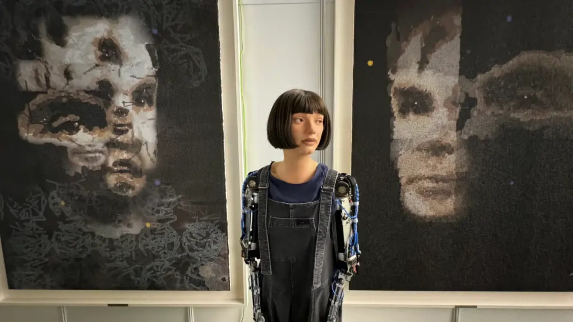 スーパーセール期間限定 全球首次AI机器人画作被拍卖或拍出23万元- 8world 絵画