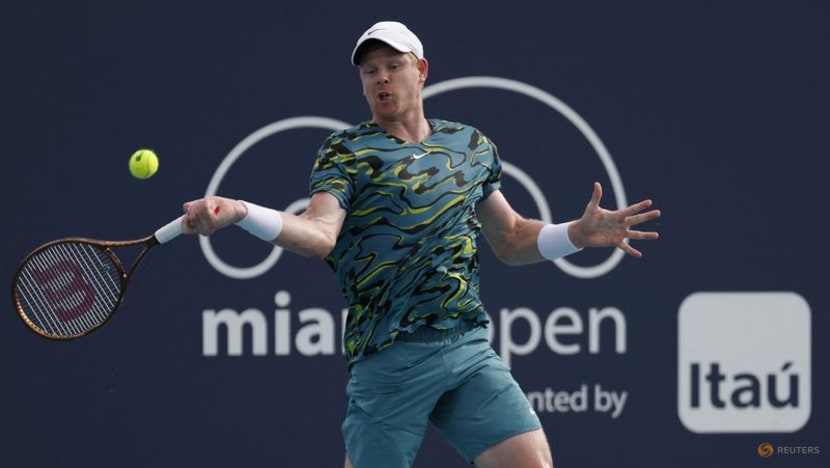 Injuries force Britain's Edmund to retire at 30