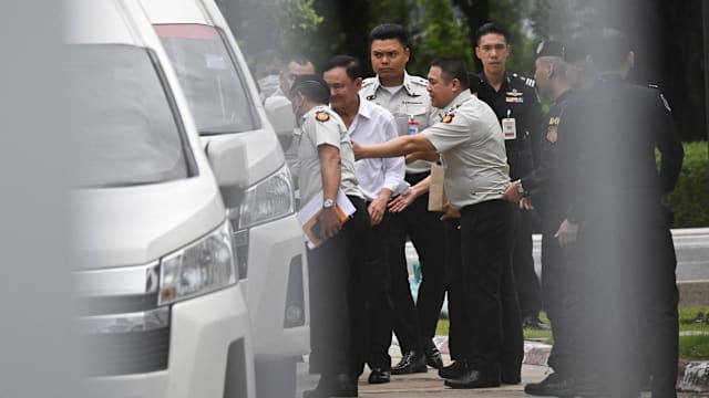 泰法院裁定达信在医院服刑属违法 须入狱服刑一年 