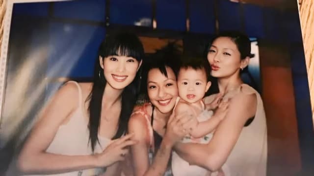 到底在气什么？女制片人批贾永婕不配当大S朋友，轰小S“凭什么安排后事”
