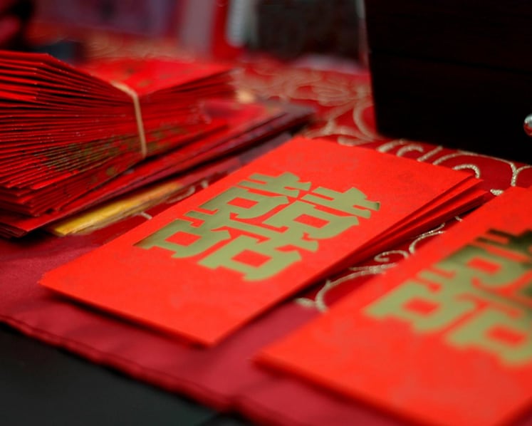 #trending: ‘Broke’ guest did not give red packet for 5-star hotel wedding, seeks advice online when bride asks about it