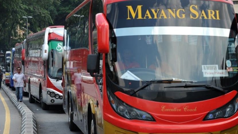 Kerajaan M'sia timbang permintaan naikkan tambang bas ekspres