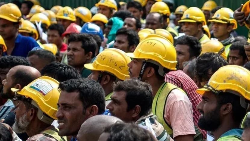 Malaysia akan teliti semula perjanjian pekerja hijrahan demi banteras eksploitasi Malaysia akan teliti semula perjanjian pekerja hijrahan demi banteras eksploitasi