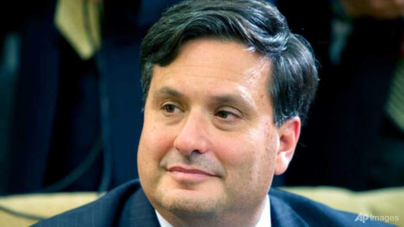 Biden chooses longtime adviser Ron Klain as chief of staff